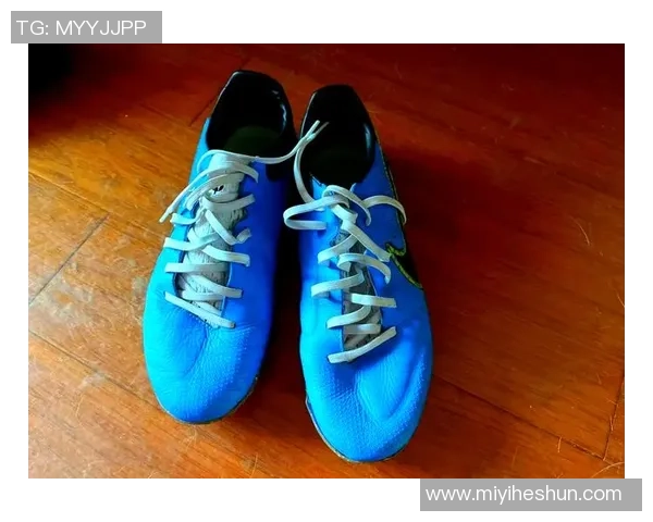 沙滩足球鞋的选择与使用技巧让你在沙滩上尽情享受足球乐趣